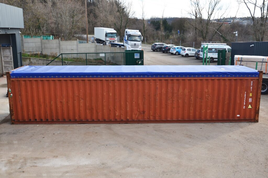 Containers Hard Top vs Open Top : Comprendre les Différences - Eurobox