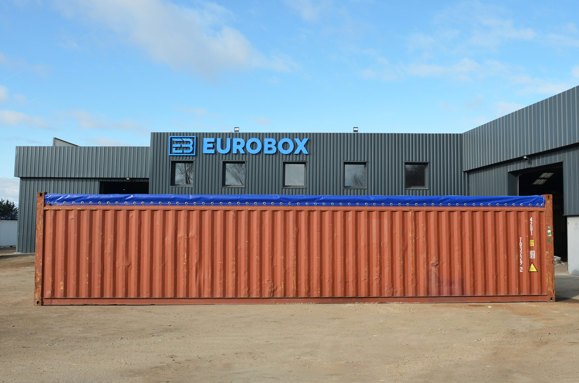 Containers-occasion-40pieds-opent-top-couleur-cuivre-societe-Eurobox