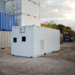 Container-avec-ouverture-grille-aération-transformation-container-serpol