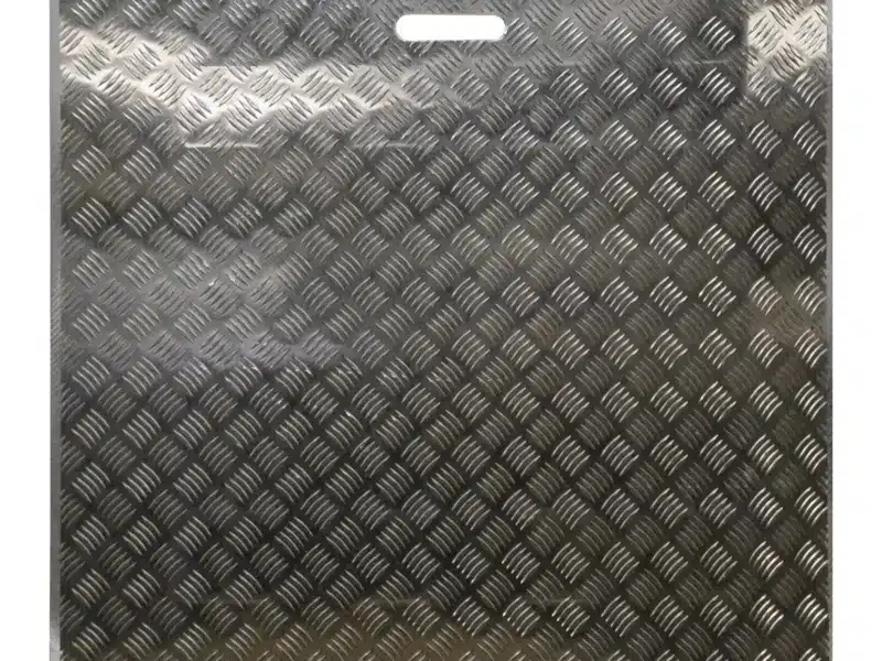 Rampe d'accès pour conteneur, accessoire de container , vendeur d'accessoire pour container