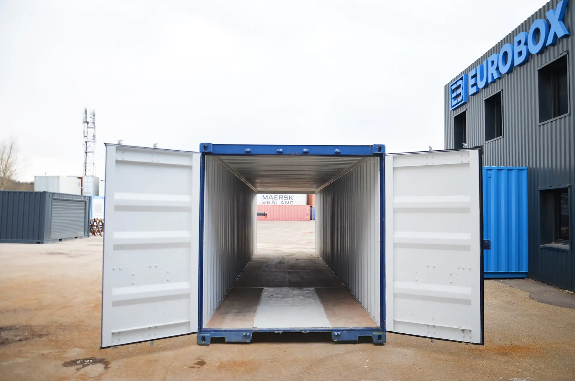 Conteneur maritime bleu marine neuf premier voyage 40pieds. Eurobox vendeur de container