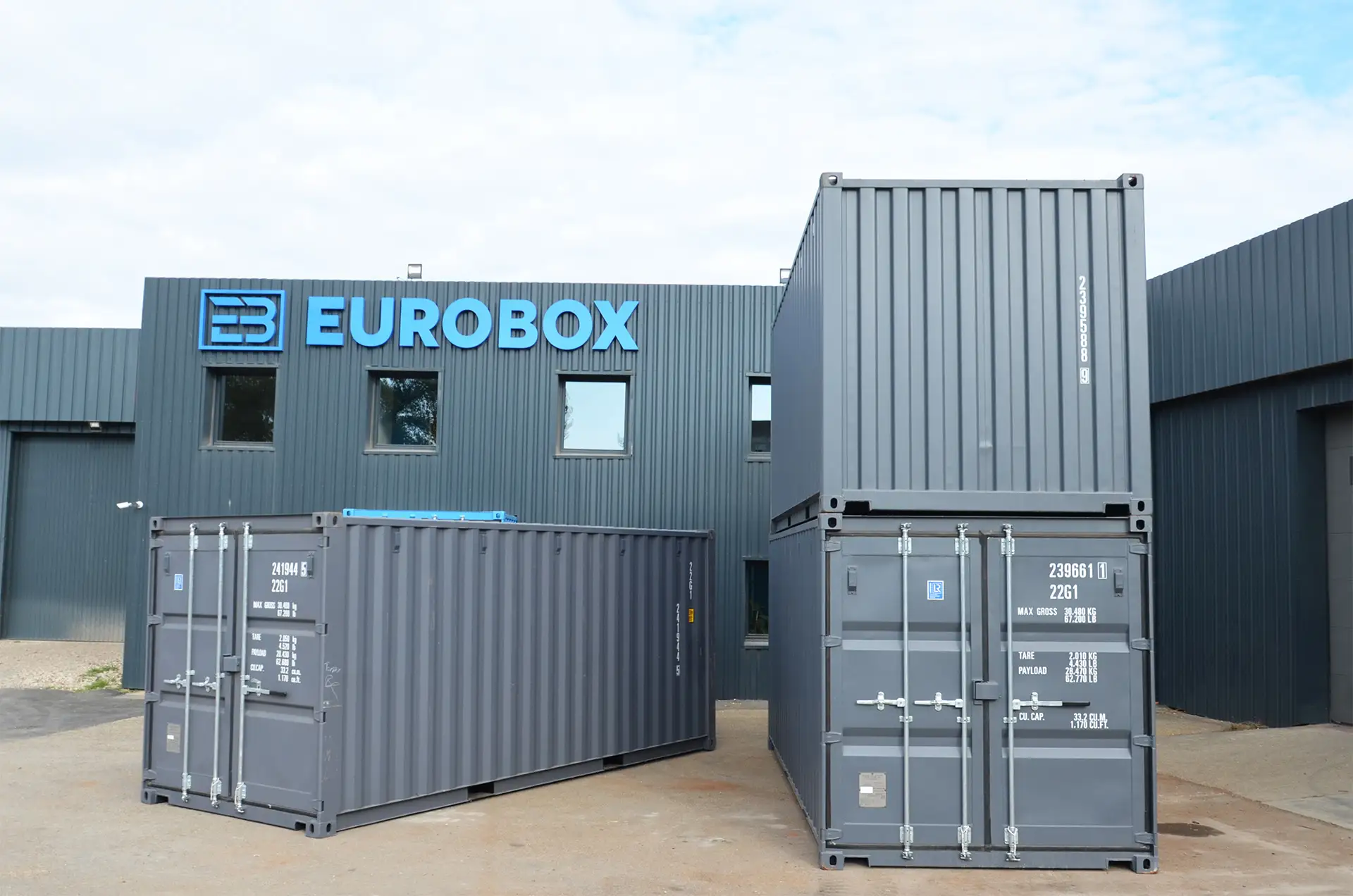 Conteneur gris neuf disponible pour acheter un espace de stockage, container maritime 20pieds premier voyage